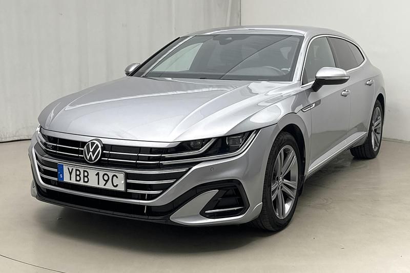 Silver Begagnad 2022 VW Arteon R-line | 289 000 kr - Bild 1/4