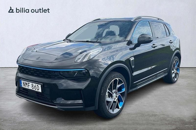 Svart Begagnad 2023 Lynk & Co 01 SUV | 319 900 kr (Marknadspris) - Bild 1/3