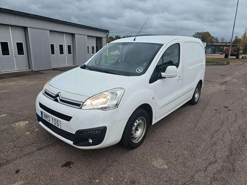 Vit Begagnad 2015 Citroën Berlingo Minibuss | 57 900 kr (Marknadspris) - Bild 1/4