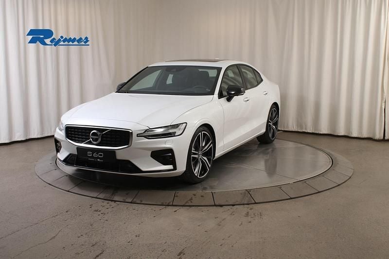 Vit Begagnad 2020 Volvo S60 Sedan | 319 000 kr (Marknadspris) - Bild 1/4