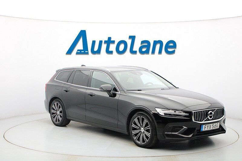 Black solid Begagnad 2022 Volvo V60 Kombi | 349 900 kr (Dyr) - Bild 1/3