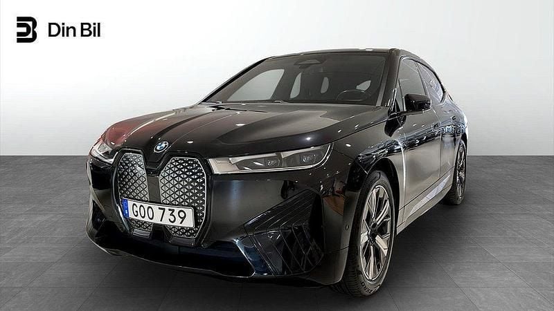 Svart Begagnad 2022 BMW iX SUV | 499 000 kr (Bra pris) - Bild 1/4
