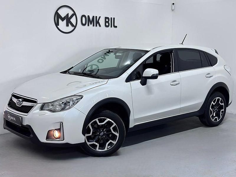 Vit Begagnad 2016 Subaru XV SUV | 99 900 kr - Bild 1/4