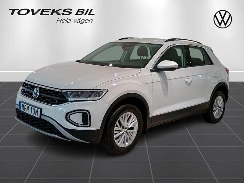 Vit Begagnad 2022 VW T-Roc Life SUV | 234 900 kr (Bra pris) - Bild 1/4