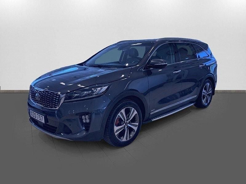 Grå Begagnad 2019 Kia Sorento GT-Line SUV | 269 900 kr (Marknadspris) - Bild 1/4