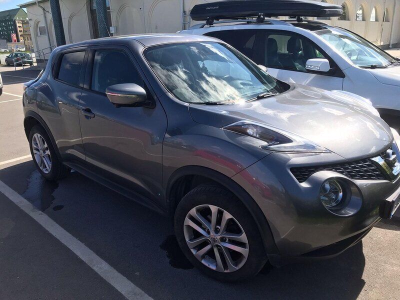Grå Begagnad 2015 Nissan Juke SUV | 120 000 kr (Marknadspris) - Bild 1/4