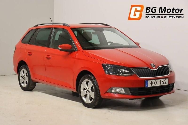 Röd Begagnad 2015 Skoda Fabia Elegance Kombi | 89 900 kr (Marknadspris) - Bild 1/3