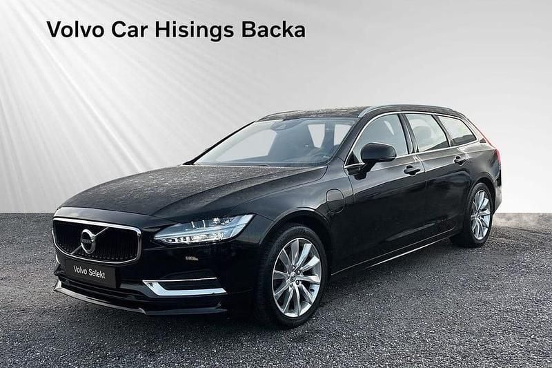 Svart Begagnad 2020 Volvo V90 Momentum Kombi | 324 900 kr (Marknadspris) - Bild 1/2