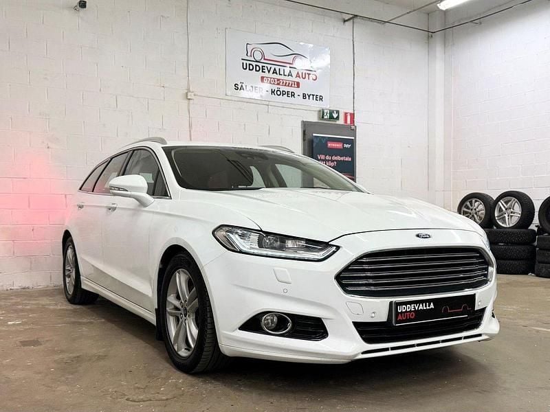 Vit Begagnad 2014 Ford Mondeo Titanium Kombi | 94 900 kr (Lite dyr) - Bild 1/4
