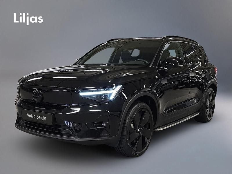 Svart Begagnad 2024 Volvo EX40 Performance SUV | 524 900 kr - Bild 1/3