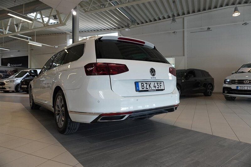 Begagnad VW Passat Executive 218 HK (160 kW) 2021 Okänd Kombi