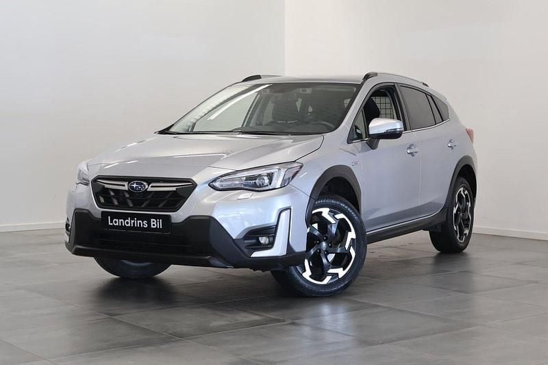 Silver Begagnad 2022 Subaru XV SUV | 309 000 kr (Marknadspris) - Bild 1/4