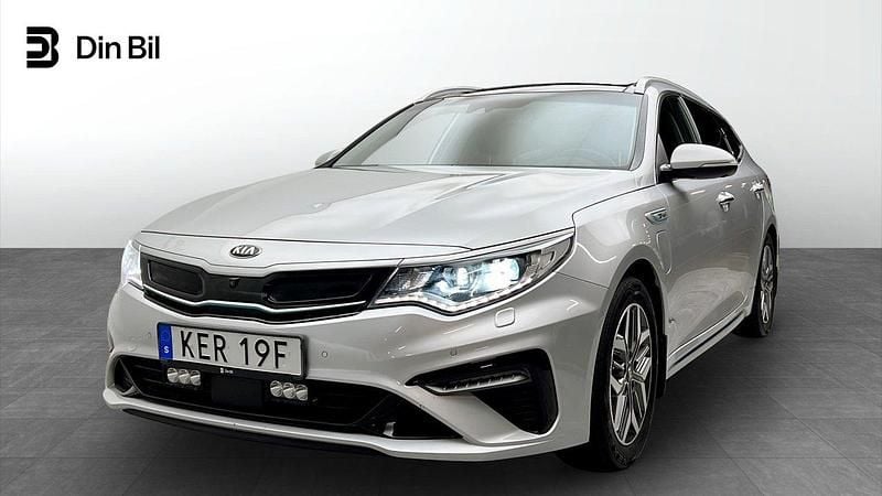 Grå Begagnad 2018 Kia Optima Hybrid Advance Sedan | 189 900 kr (Marknadspris) - Bild 1/4