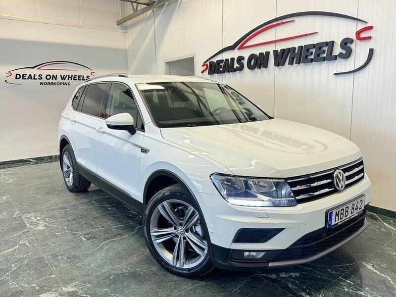 Vit Begagnad 2018 VW Tiguan SUV | 194 900 kr (Bra pris) - Bild 1/4