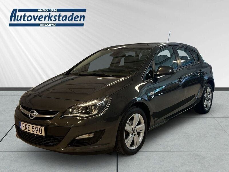 Grå Begagnad 2014 Opel Astra Halvkombi | 69 000 kr (Bra pris) - Bild 1/4