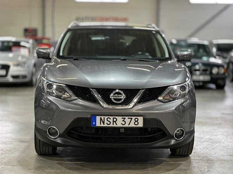 Begagnad Nissan Qashqai 360º 131 HK (96 kW) 2015 Grå SUV