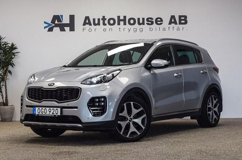 Grå Begagnad 2016 Kia Sportage GT-Line SUV | 164 000 kr (Marknadspris) - Bild 1/4