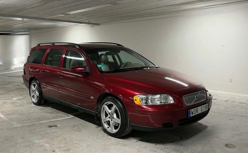 Begagnad Volvo V70 Business Edition 210 HK (154 kW) 2005 Kombi