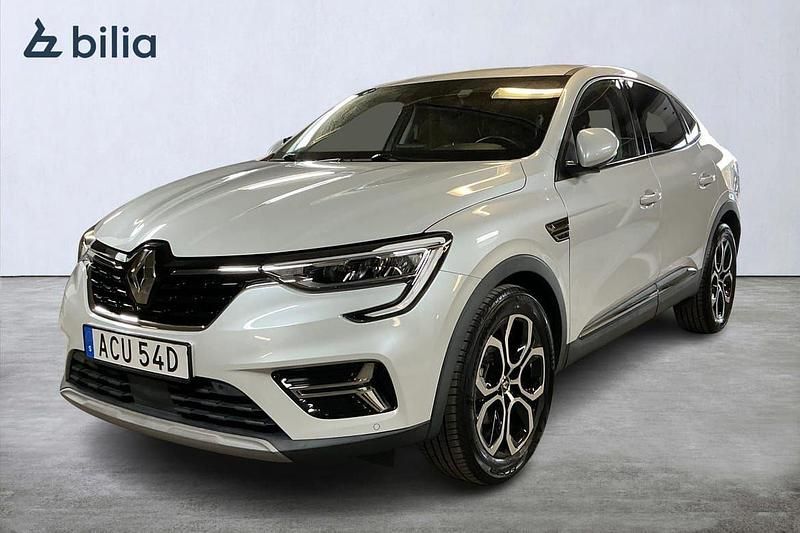 Vit Begagnad 2022 Renault Arkana Intens SUV | 219 900 kr (Bra pris) - Bild 1/3