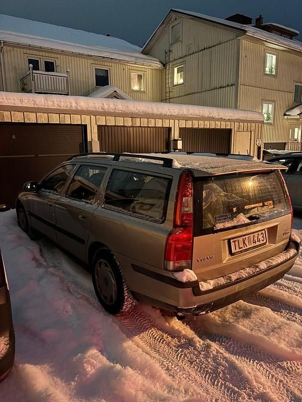 Begagnad Volvo V70 140 HK (102 kW) 2002 Kombi