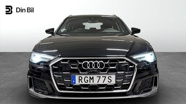 Begagnad Audi A6 S-Line 204 HK (150 kW) 2024 Mytsvart metallic Kombi