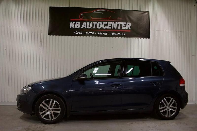 Begagnad VW Golf VII 105 HK (77 kW) 2011 Mörkgrå Halvkombi