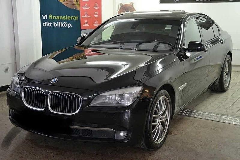 Begagnad BMW 750 408 HK (300 kW) 2009 Sedan