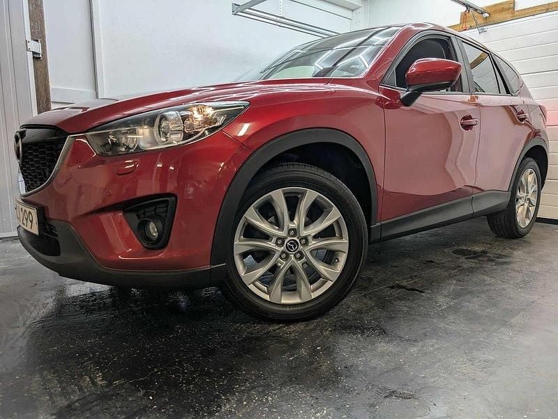 Röd Begagnad 2014 Mazda CX-5 SUV | 139 900 kr (Marknadspris) - Bild 1/4