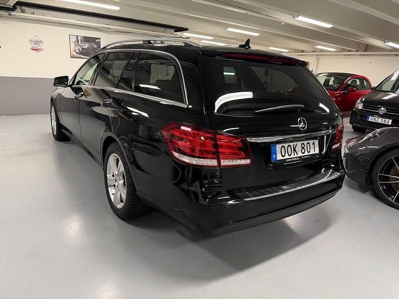 Begagnad Mercedes E220 170 HK (125 kW) 2013 Svart Kombi