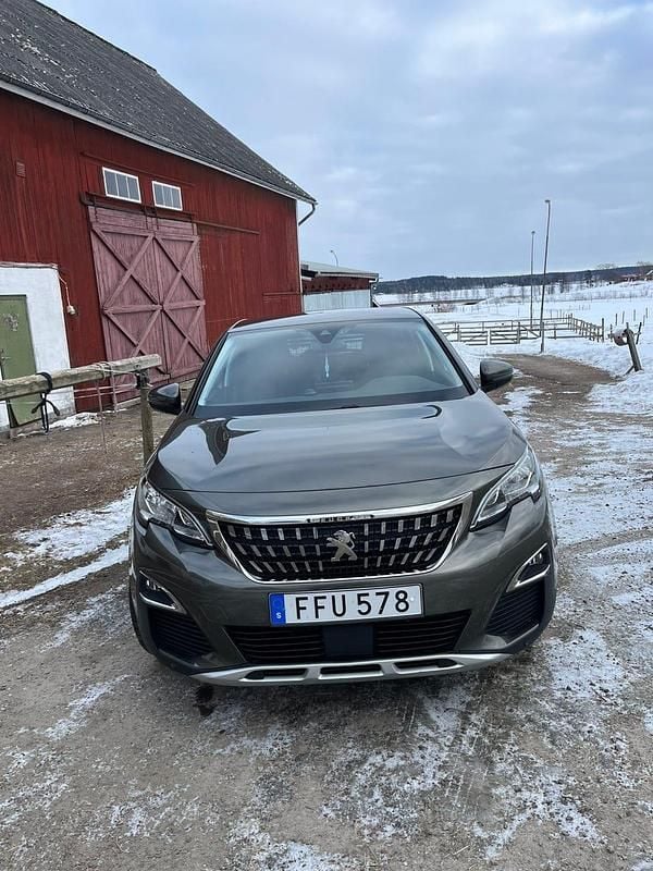 Begagnad Peugeot 3008 120 HK (88 kW) 2017 SUV