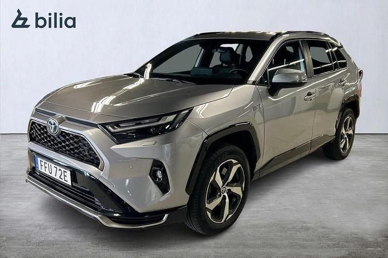 Silver Begagnad 2023 Toyota RAV4 Edition SUV | 469 900 kr (Marknadspris) - Bild 1/3