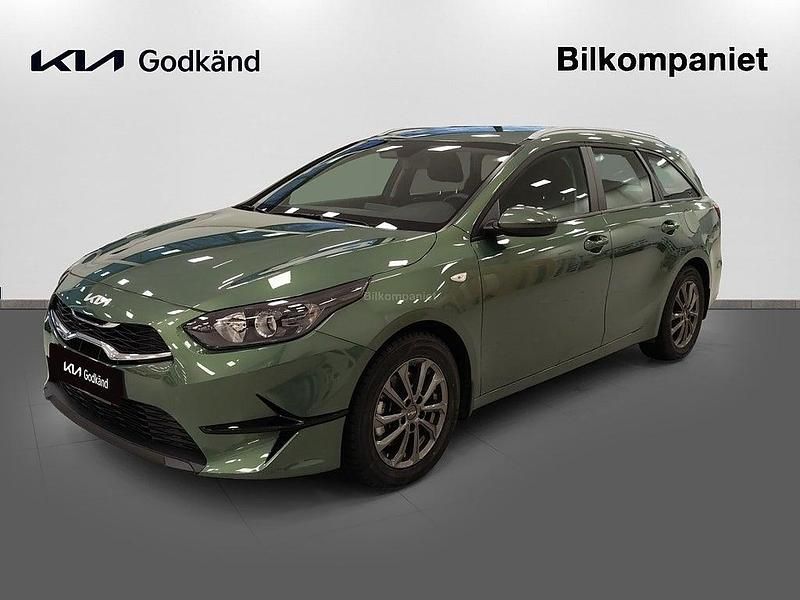 Grön Begagnad 2025 Kia Ceed Sportswagon Kombi | 269 800 kr (Marknadspris) - Bild 1/4