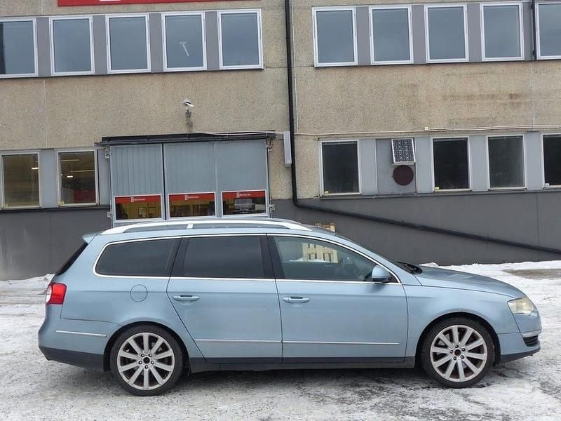 Begagnad VW Passat GT 250 HK (183 kW) 2008 Blå metallick