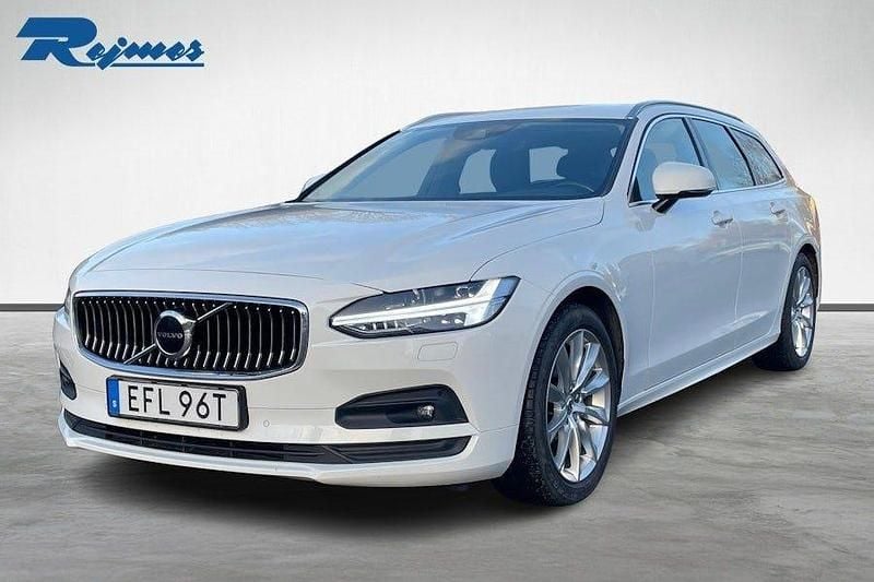 Vit Begagnad 2020 Volvo V90 Momentum Kombi | 239 800 kr (Lite dyr) - Bild 1/4