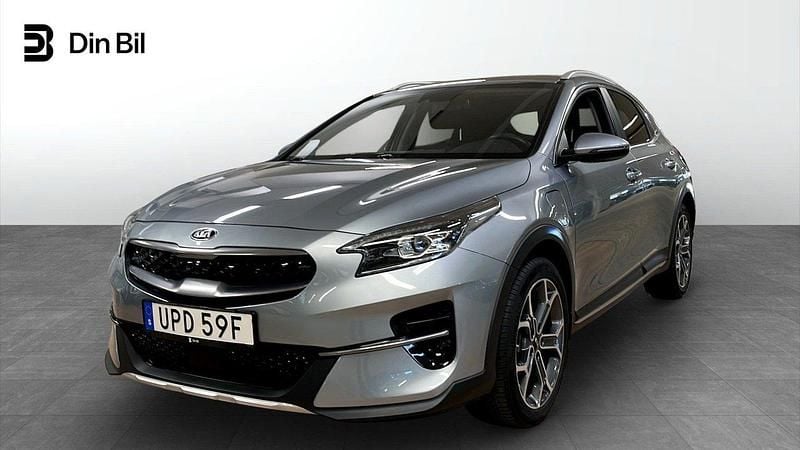 Grå Begagnad 2020 Kia XCeed SUV | 219 900 kr (Marknadspris) - Bild 1/4