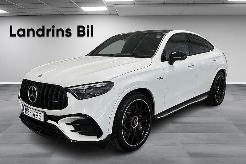 Begagnad Mercedes GLC63 AMG AMG 476 HK (350 kW) 2023 Vit Sportkupé