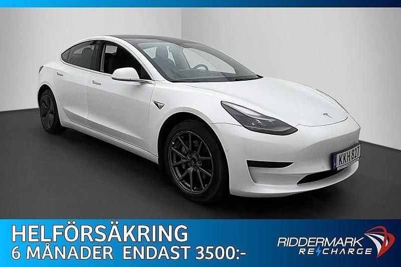 Begagnad Tesla Model 3 Standard Range Plus 239 kW (325 HK) 2020 Vit Sedan