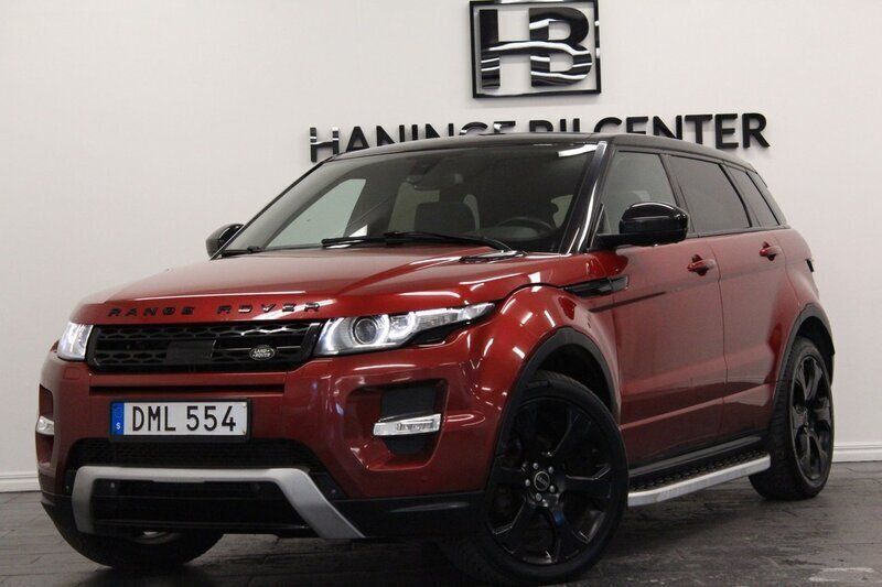 Mörkröd (röd) Begagnad 2015 Land Rover Range Rover evoque SE SUV | 249 900 kr (Dyr) - Bild 1/4