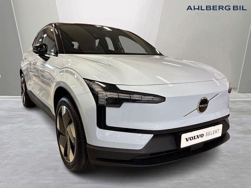 Ljusblå Begagnad 2023 Volvo EX30 Plus SUV | 374 500 kr (Bra pris) - Bild 1/3