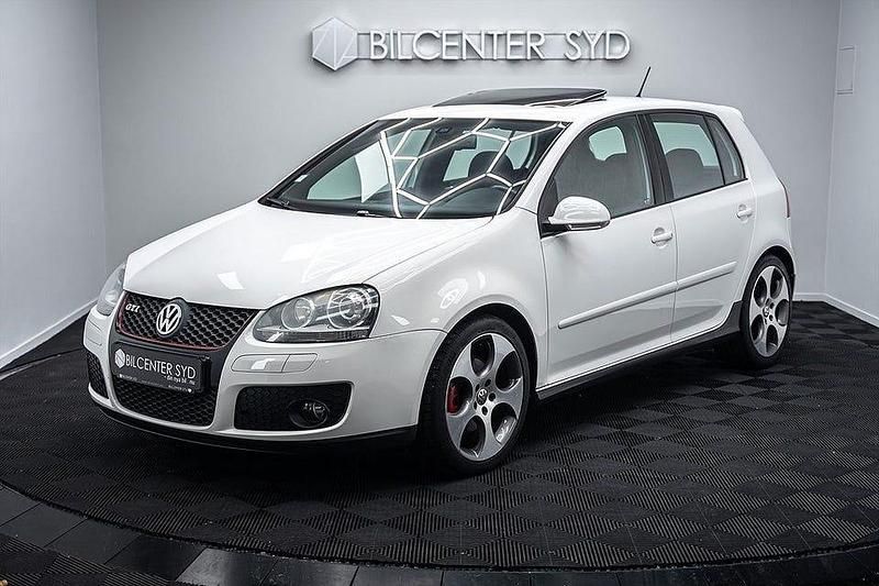 Begagnad VW Golf VI GTI 200 HK (147 kW) 2008 Vit Halvkombi