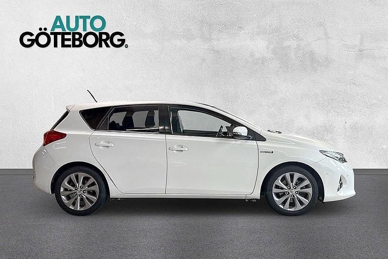 Begagnad Toyota Auris 2013 Vit
