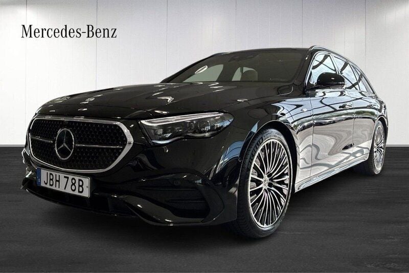 Svart (black) Begagnad 2025 Mercedes E300 AMG Line Premium Kombi | 849 900 kr - Bild 1/4