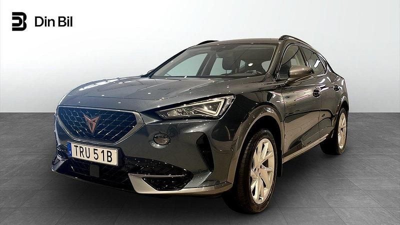 Grå (magnetic tech metallic) Begagnad 2022 Cupra Formentor SUV | 274 900 kr (Marknadspris) - Bild 1/4