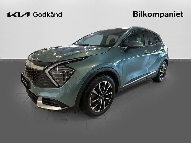 Grå Begagnad 2022 Kia Sportage Advance SUV | 399 800 kr (Dyr) - Bild 1/4