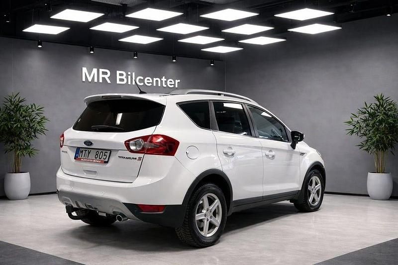 Begagnad Ford Kuga Titanium 163 HK (119 kW) 2012 Vit SUV