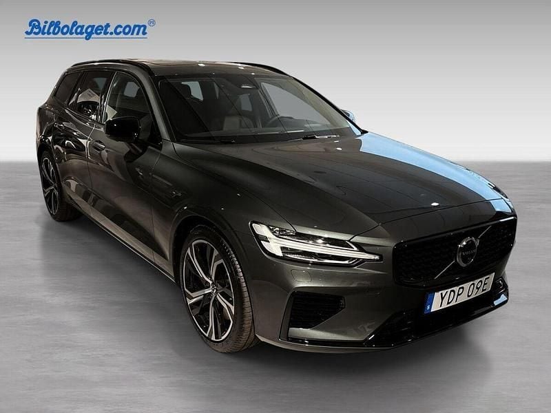 Grön Ny 2026 Volvo V60 Plus Kombi | 596 100 kr - Bild 1/4