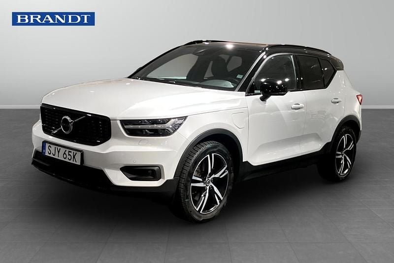 Begagnad Volvo XC40 261 HK (191 kW) 2020 Vit SUV
