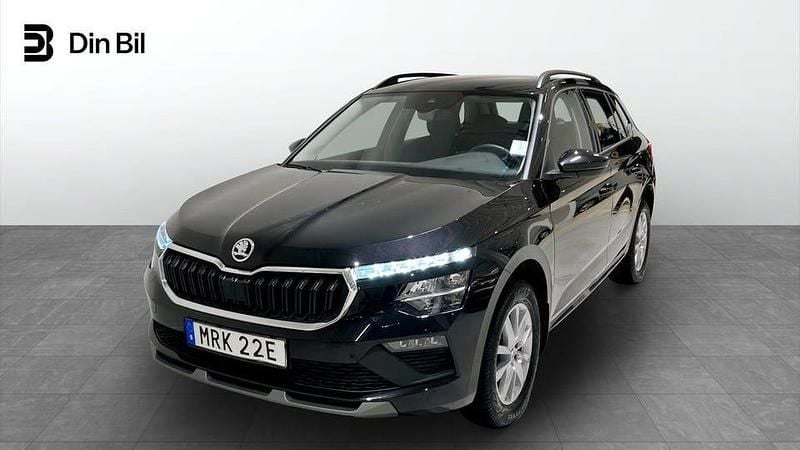 Svart Begagnad 2024 Skoda Kamiq Selection SUV | 249 900 kr (Marknadspris) - Bild 1/4