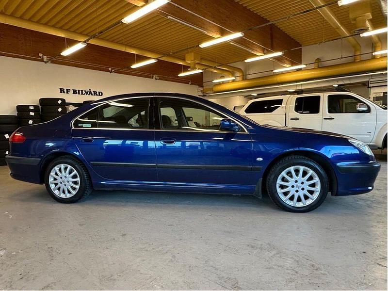 Blå Begagnad 2003 Peugeot 607 Sedan | 18 500 kr - Bild 1/4