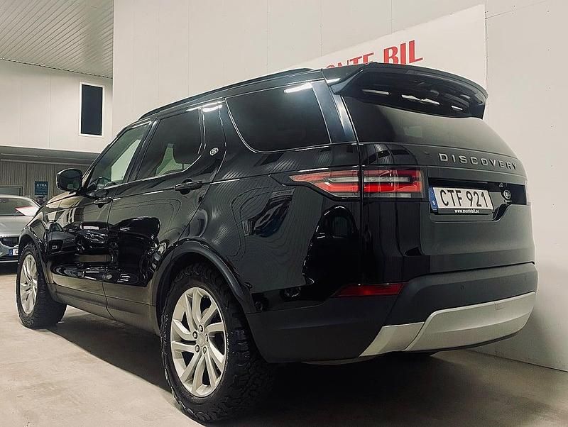 Begagnad Land Rover Discovery 5 HSE 258 HK (189 kW) 2018 Svart SUV